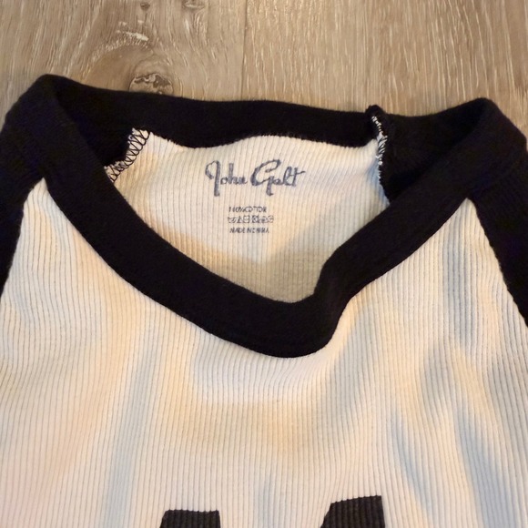 John Galt Brandy Melville 44 Graphic Baseball Raglan Ribbed Tee Black White - Picture 5 of 5